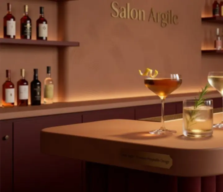 Cocktails signatures servis dans le salon de soirée du FAD ADAM SUCHENEK